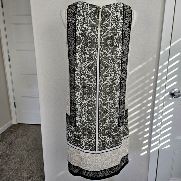 Vince Camuto Elegant Black and Cream Midi Dress - Picture 4 of 9